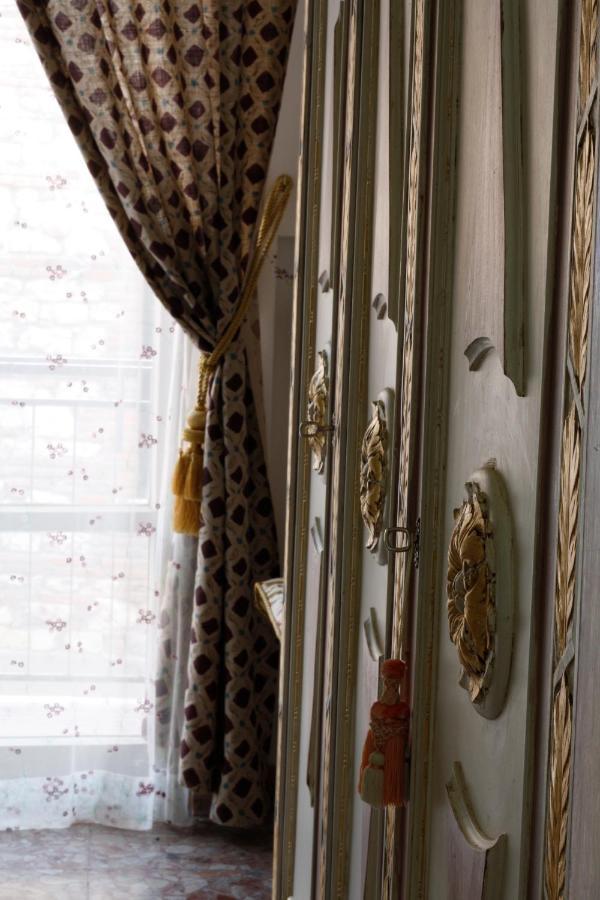 Bed and Breakfast Casa Vittoria Bridge Верона Экстерьер фото